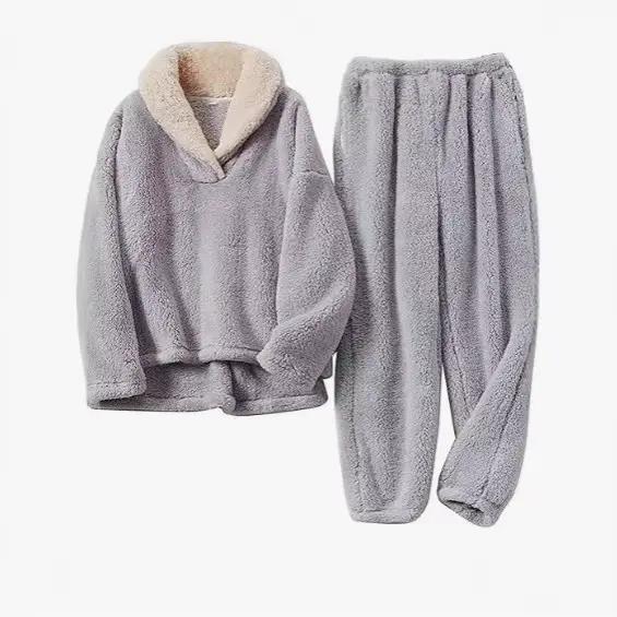 Ensemble pyjama moelleux pour femmes