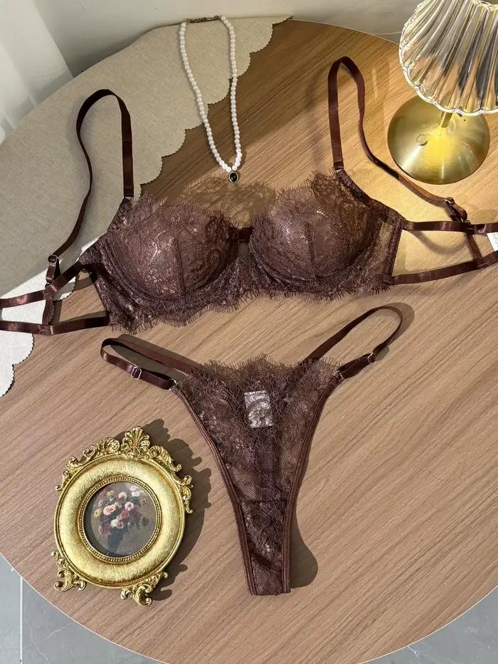 Soutien-gorge d'été élégant en dentelle transparente brodée