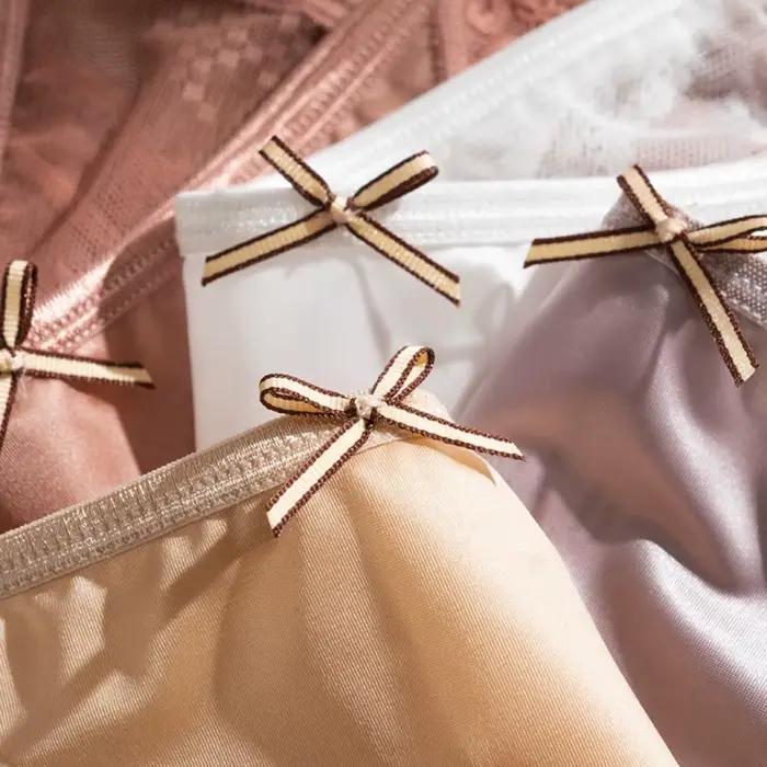 Culotte en dentelle pour femme