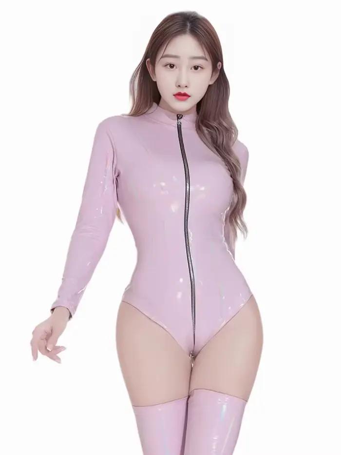 Combinaison moulante sexy pour femme en PVC brillant