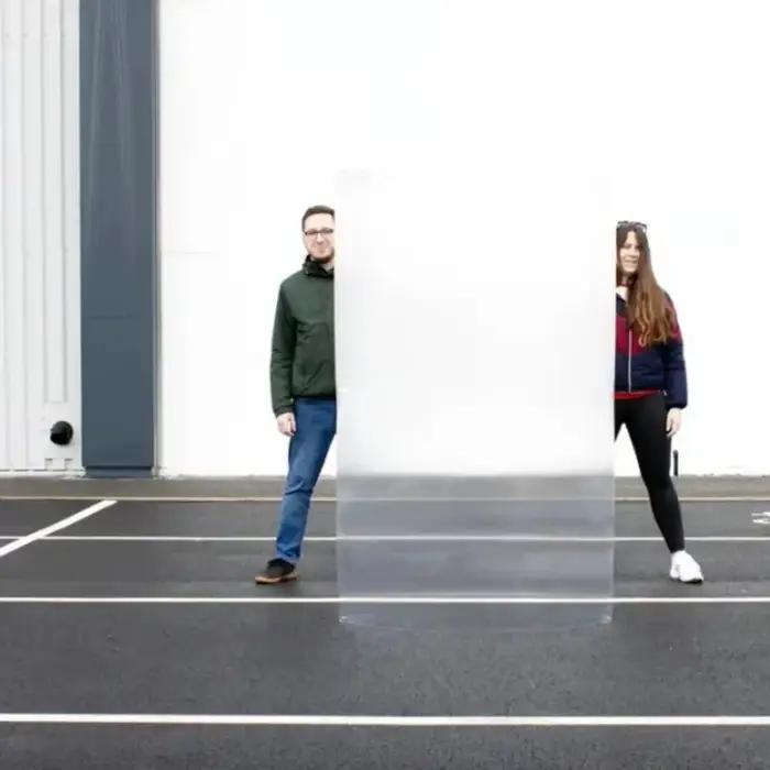 Nouvel ensemble de performance furtive Invisible Shield : Feuille de camouflage corporelle portable pour extérieur, miroir lenticulaire invisible Stealth Pillar