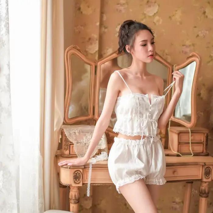 Ensemble pyjama en dentelle à volants pour femmes