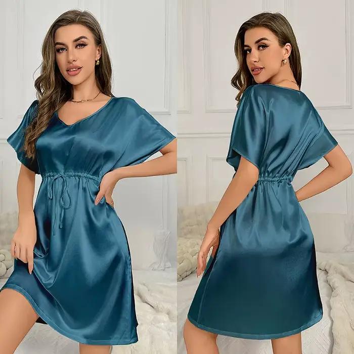 Chemise de nuit en satin soyeux pour femmes