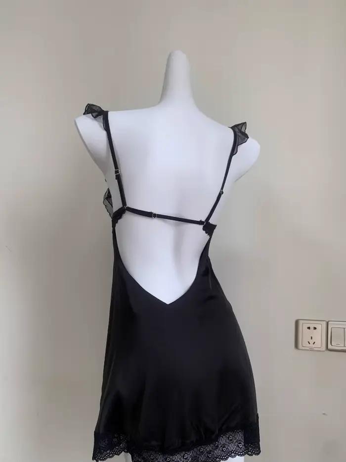 Chemise de nuit en dentelle à volants pour femmes