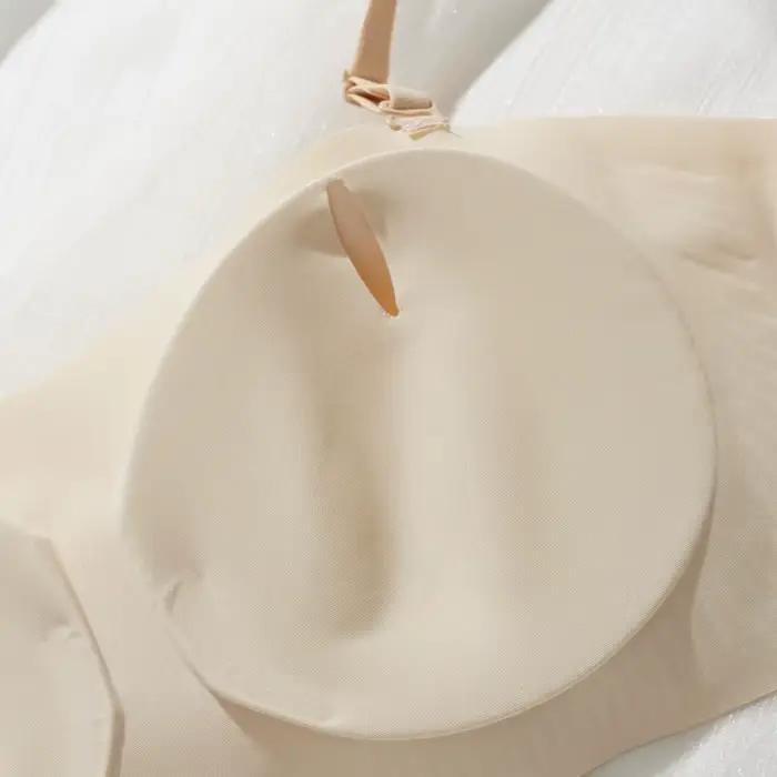 Soutien-gorge sans bretelles pour femmes à petite poitrine