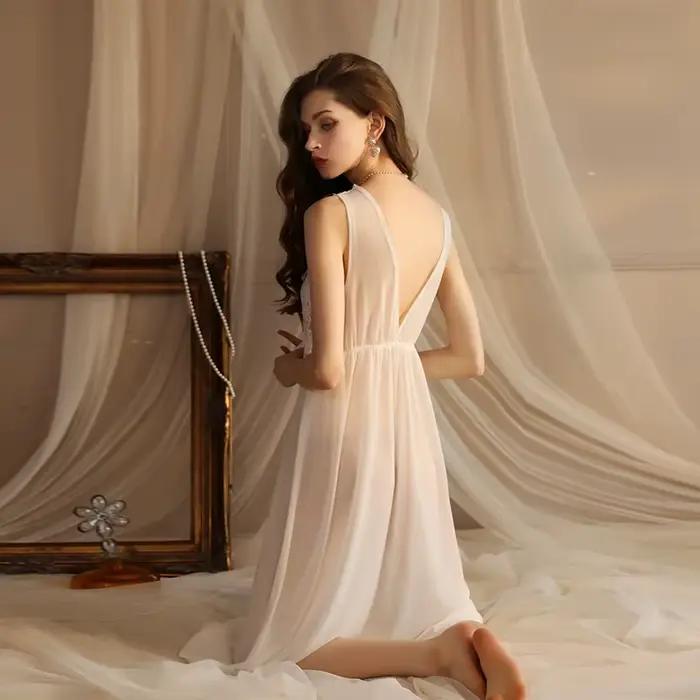 Robe de nuit de mariage longue en dentelle pour femme