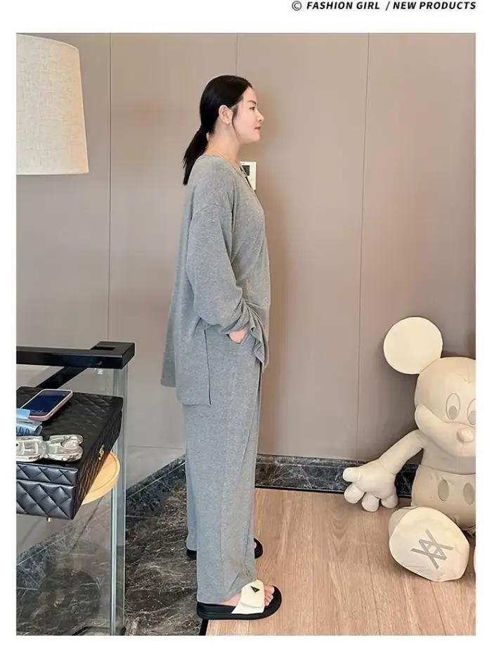 Pyjama deux pièces monochrome à manches longues et col en V pour femme