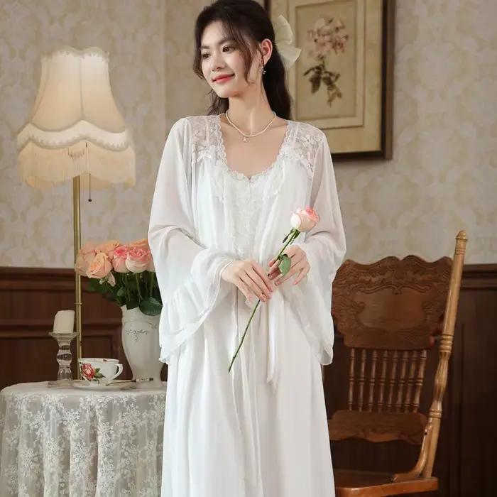 Chemise de nuit Vintage en dentelle féerique avec Robe