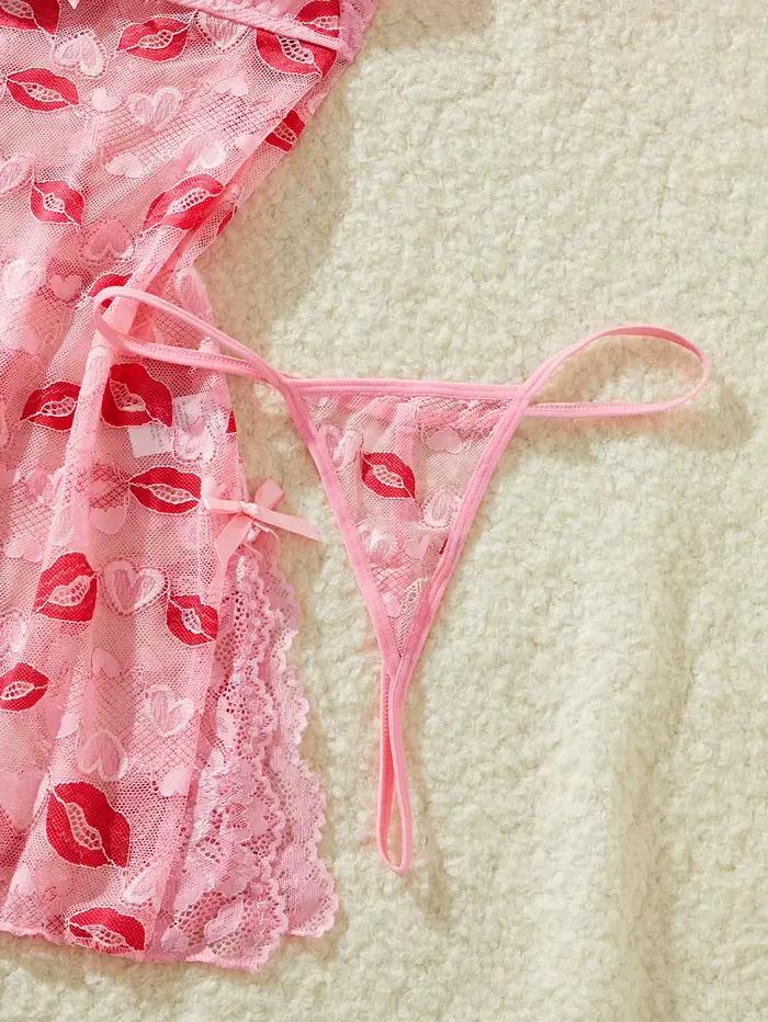 Chemise de nuit rose à imprimé lèvres pour femmes