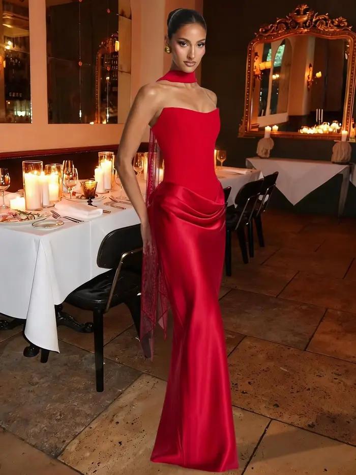 Robe longue moulante sexy sans bretelles pour femme