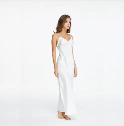 Robes de nuit en dentelle