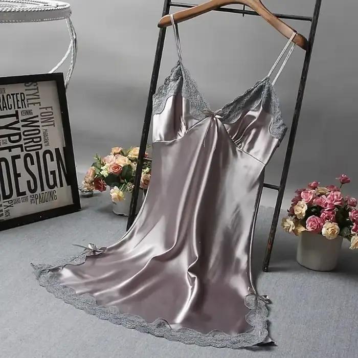 Chemise de nuit sexy en dentelle patchwork