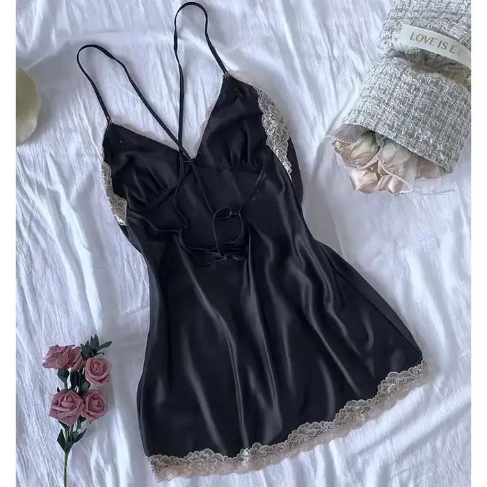 Chemise de nuit érotique pour femmes