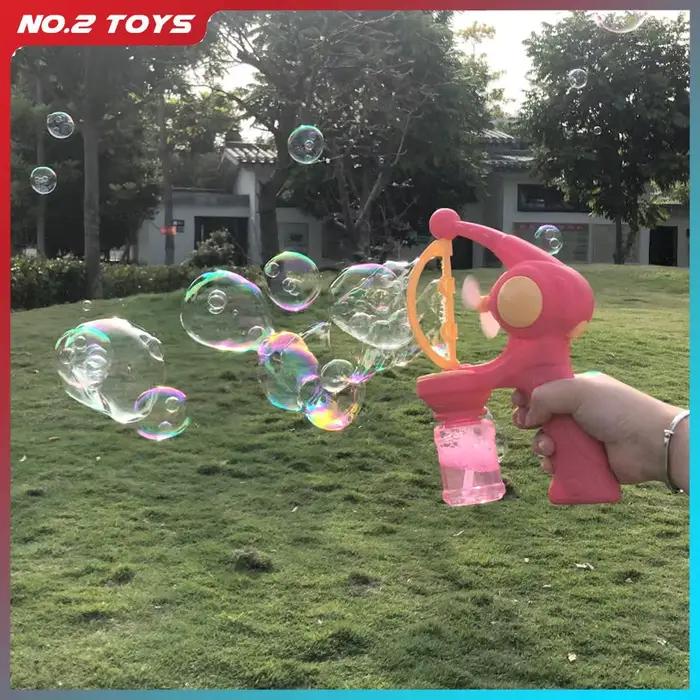 Pistolet à bulles automatique à grandes bulles, avec jouets liquides, Machine à savon, jouet de jeu de fête en plein air pour enfants, cadeaux Surprise d'anniversaire