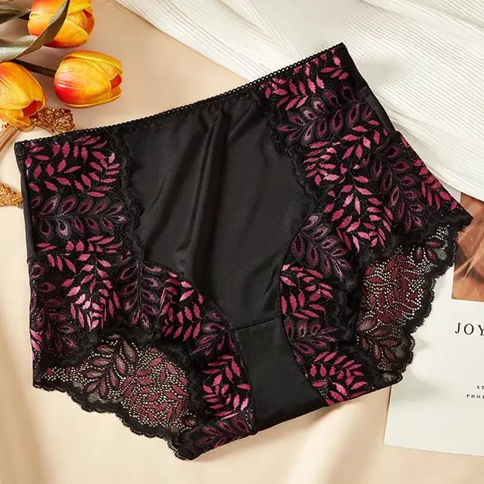 Culotte en dentelle découpée pour femme