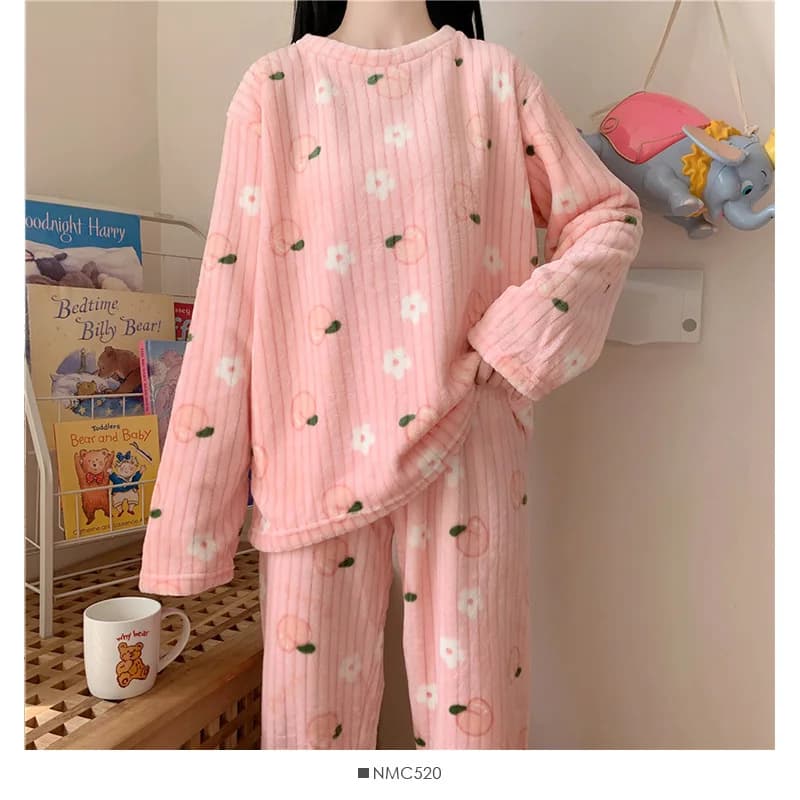 Pyjama d'hiver pour femmes, vêtements de maison, ensemble chaud en molleton de corail, confortable e