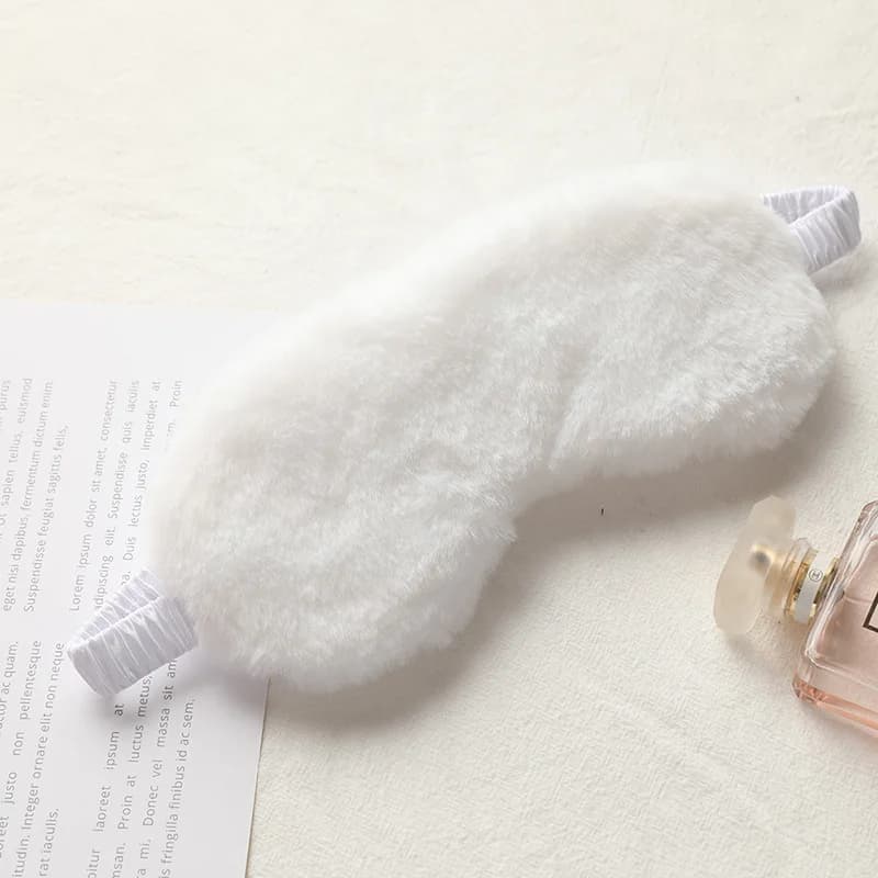 Masque de sommeil en peluche doux, cache-yeux pour la sieste et la santé, motif nuage d'amour mignon