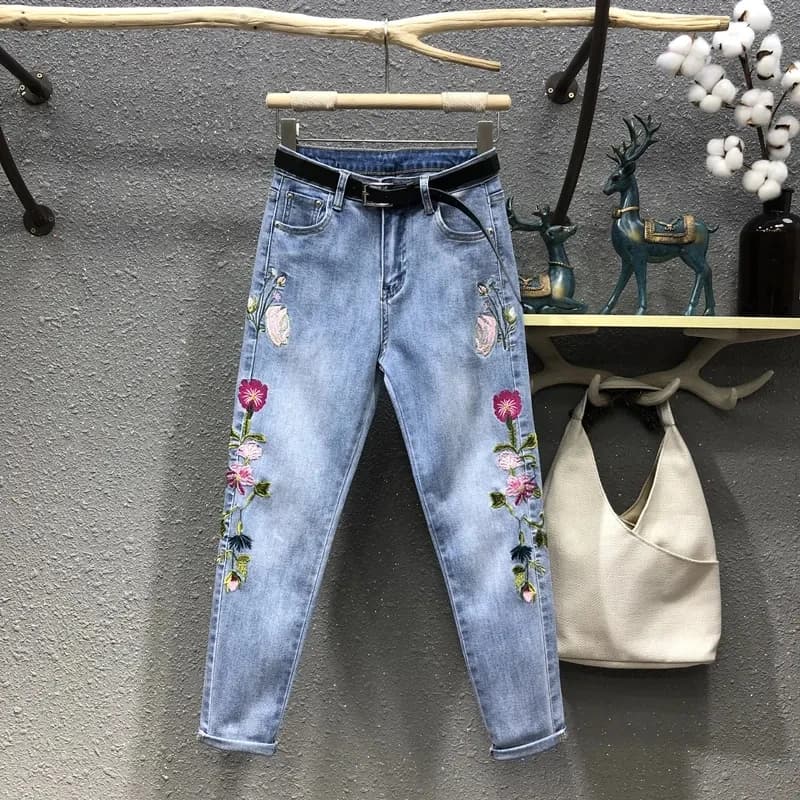 Jeans Femme 2026 Nouvelle Collection Automne Brodé Ample Taille Haute Décontracté Harem Denim Pantal