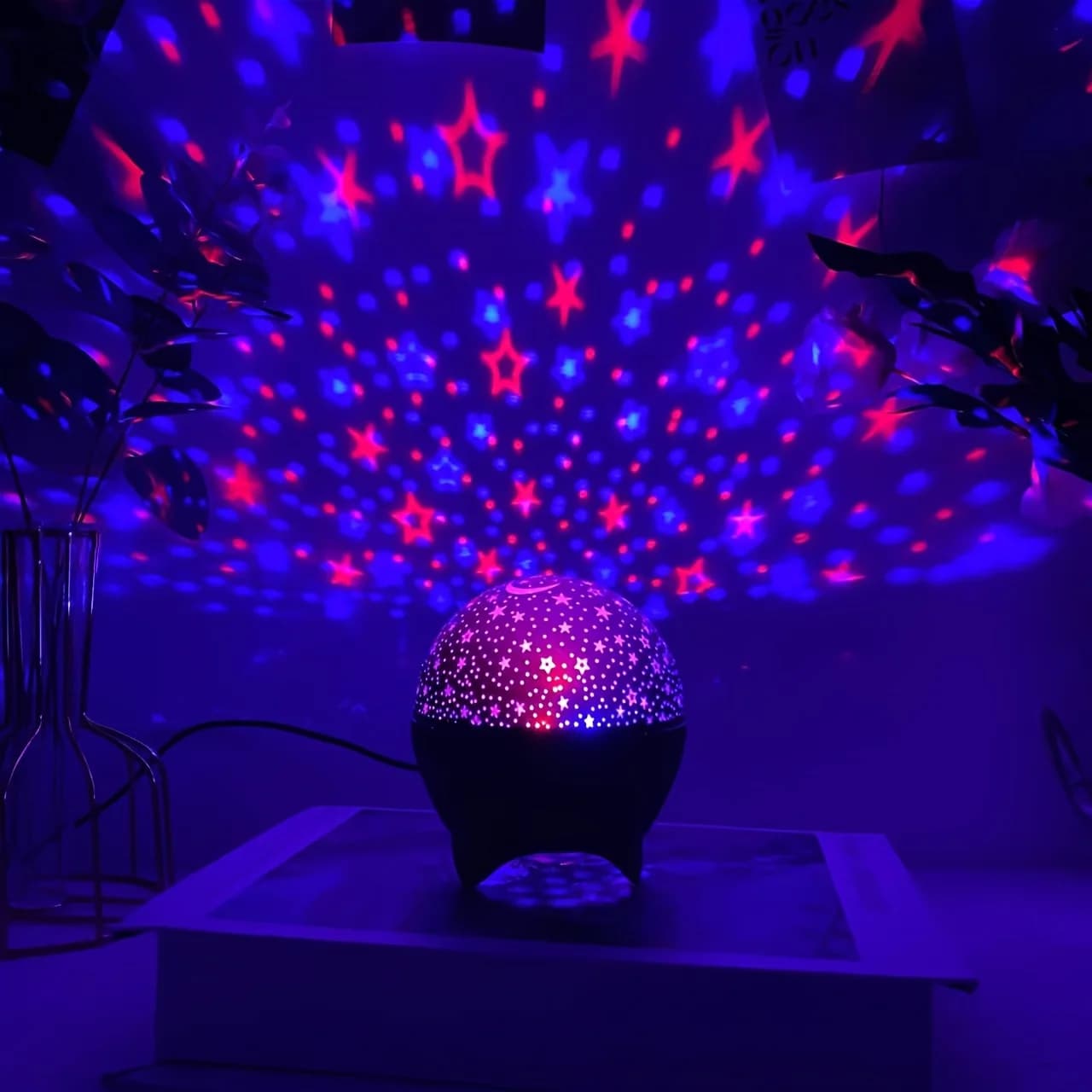 Projecteur de ciel étoilé LED, Projection d'étoiles et de lune, 7 Modes, veilleuse alimentée par USB