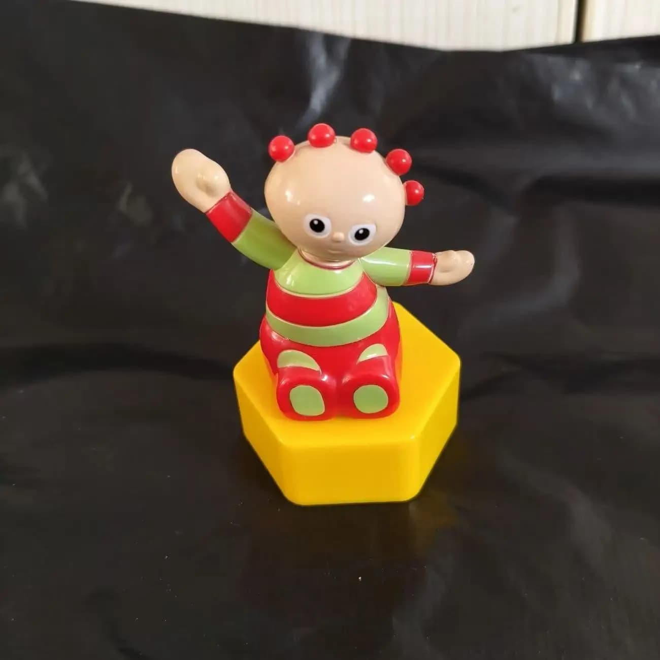 Dans le jardin de nuit Iggle Piggle Makka Pakka, modèle de personnage statique, ornement de chevet d