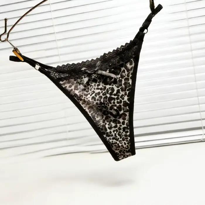 String léopard sexy pour femme avec nœud en dentelle, lingerie respirante, culotte en maille transpa