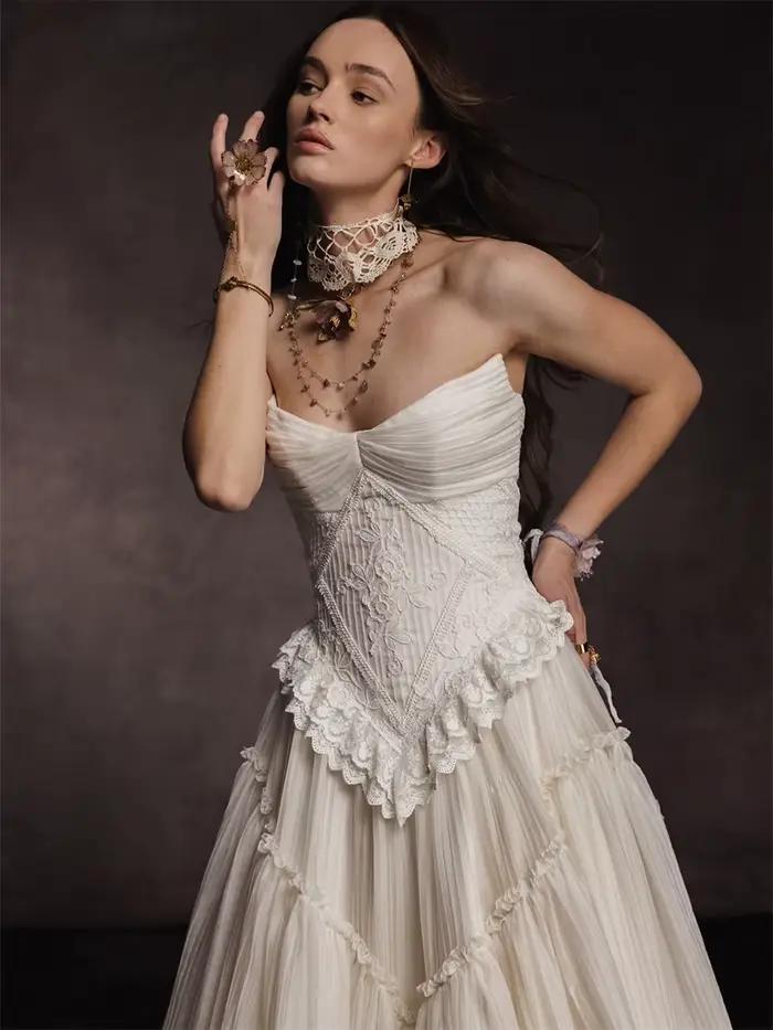 Robe de mariée plissée style corset vintage Tokyo, sans bretelles, en dentelle, pour mariage médiéval romantique, réception de mariage, robes de bal 2026
