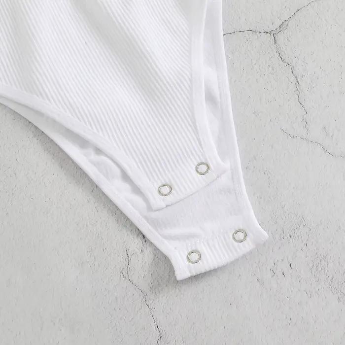 BornToGirl Combinaison moulante sexy pour femme, noire et blanche, une pièce, unie, slim, à manches courtes, style Y2K