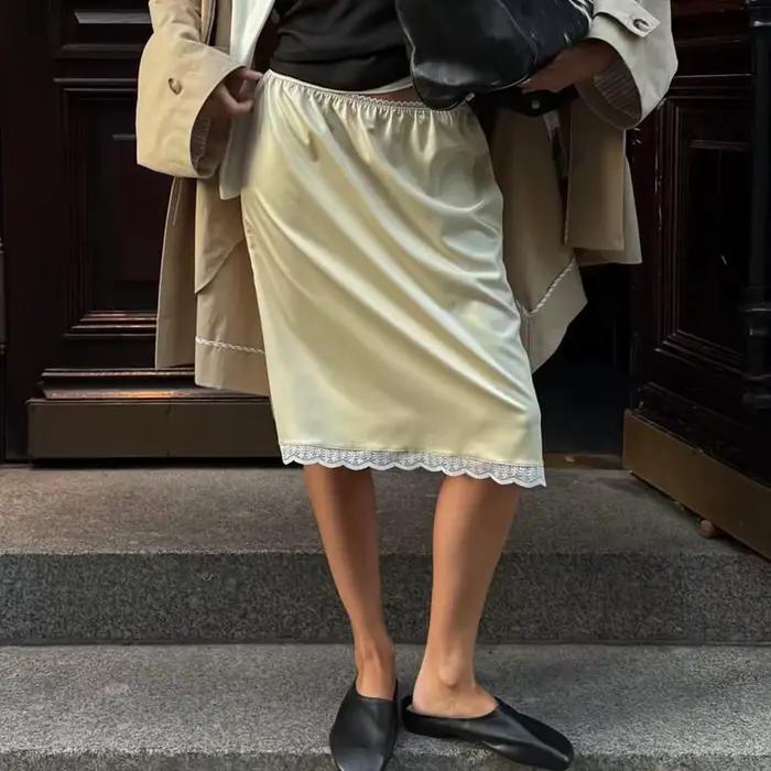 Jupe mi-longue Chic en Satin de soie pour femmes