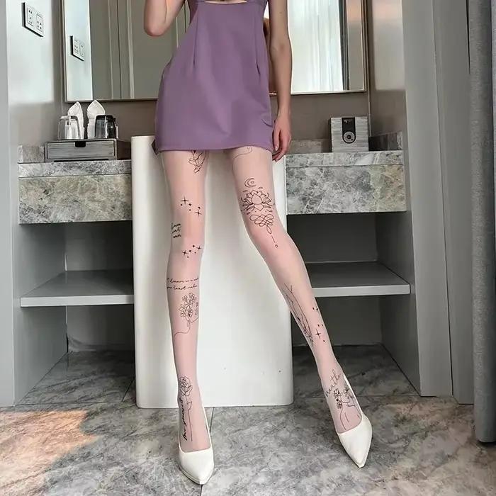 Collants Sexy pour femmes, avec tatouages à motifs, Inscriptions de fleurs, lettres, bas noirs fins et longs pour dames