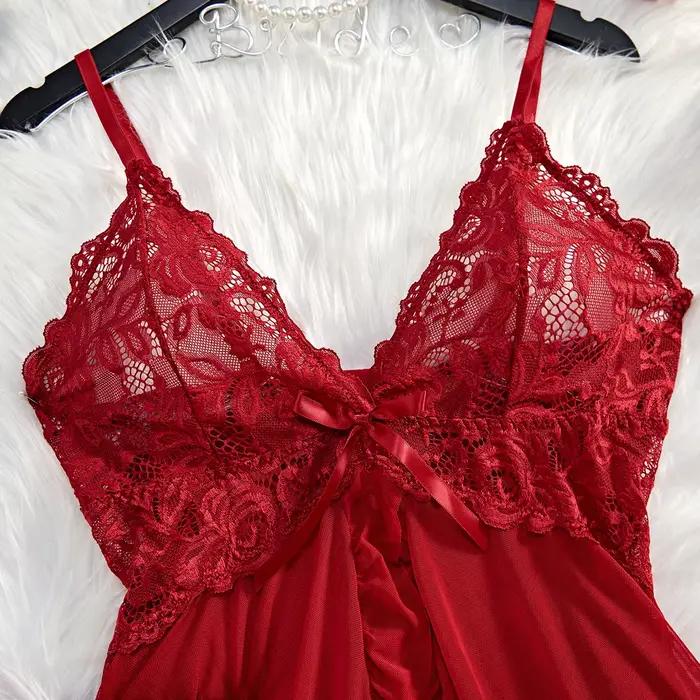 Chemise de nuit transparente en dentelle rouge pour femmes
