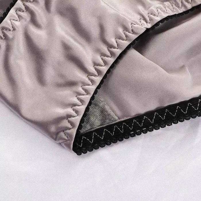 Culotte taille basse en tissu satiné pour femmes