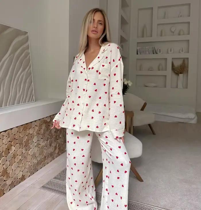 Ensemble pyjama imprimé cœur pour femmes