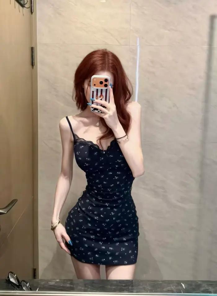 Ensemble 2 pièces robe mini moulante en dentelle florale style Coquette Kawaii Dark Sweet pour femme