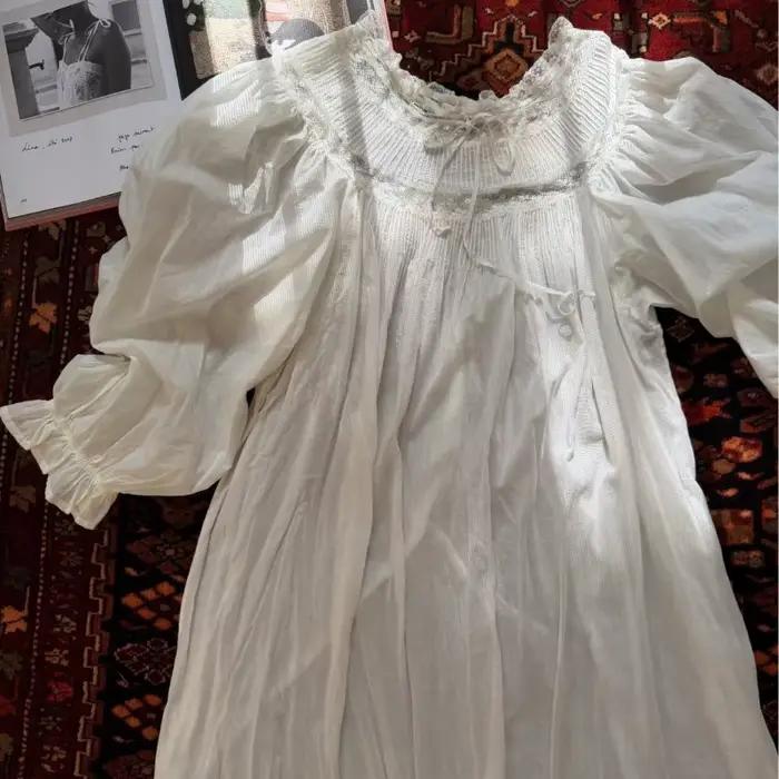 Chemise de nuit princesse française en dentelle blanche