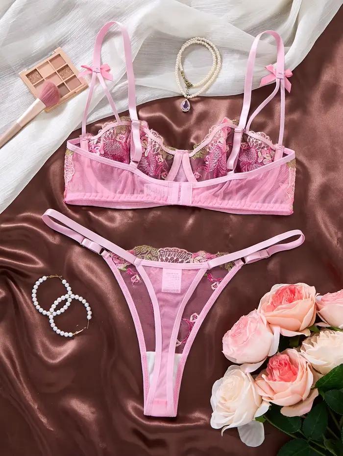 Ensemble de lingerie rose esthétique Coquette