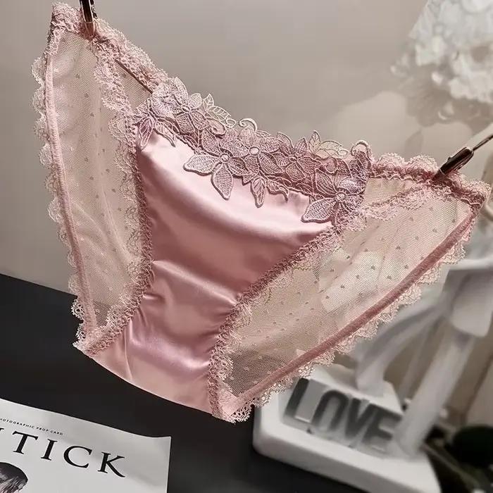 Slips en satin sans couture pour femmes, lingerie sexy, sous-vêtements transparents, confort doux et élégance pour les occasions quotidiennes et romantiques