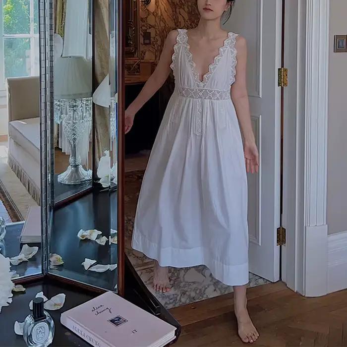 Chemise de nuit sexy à col en V de style français pour femmes