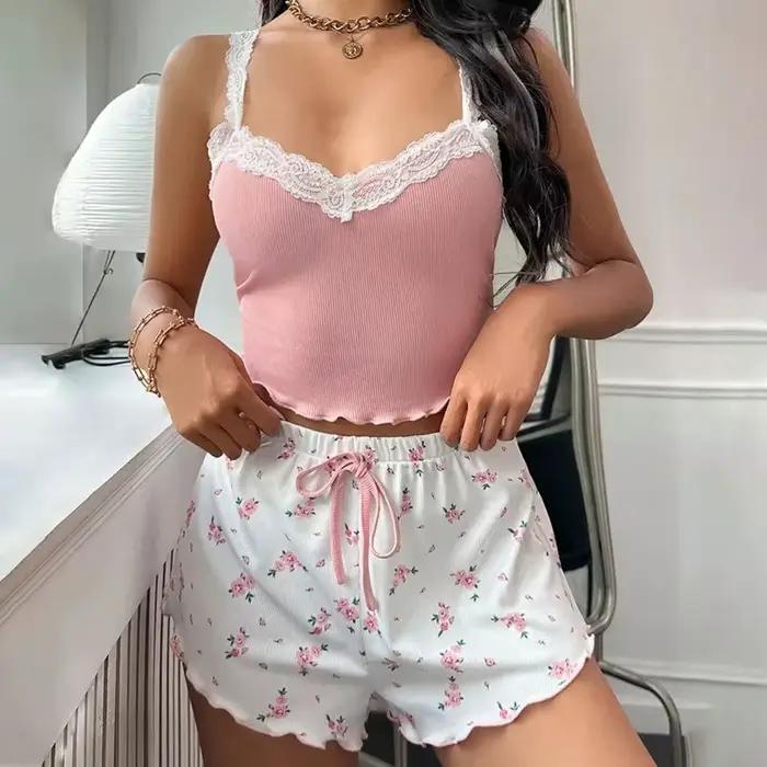Nouvelle collection 2026 – Ensemble de nuit sexy en dentelle pour femme : caraco et short ajustés
