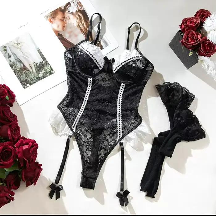 Ensemble érotique transparent sexy en polyester et élasthanne pour femmes soutien-gorge et jarretelles lingerie erotique occasions spéciales