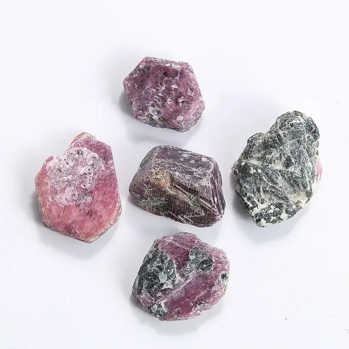 Gravier de corindon rouge naturel, pierre brute minérale, Collection de maison, ornements artisanaux, accessoires de décoration d'aquarium