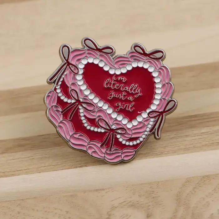 Love Is Love – épingles à revers pour sacs à dos, broches en métal et émail, Badges Anime, bijoux à la mode, accessoires cadeaux