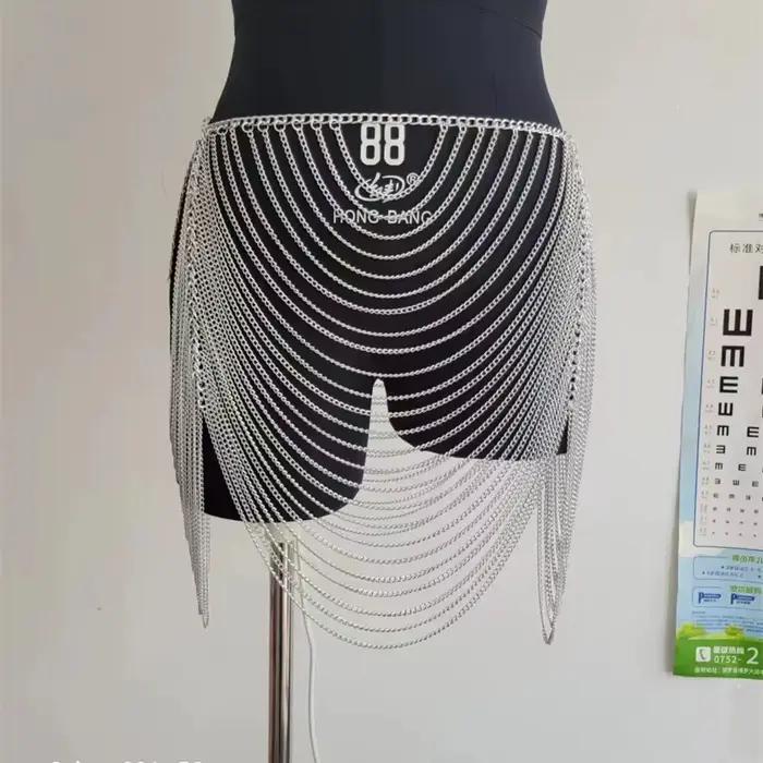 Or Argent Nuit Tenue De Club Chaîne De Corps Jupe Femme Mode Décontracté Creux Mini Jupes 2024 Été Plage Bikini Gland Vêtements