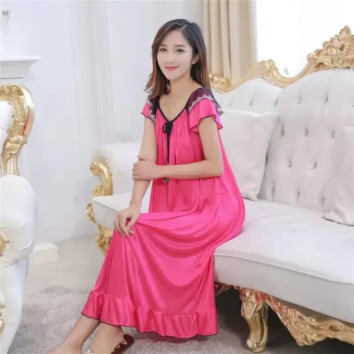 Chemise de nuit en soie Perspective sexy 2025 longue vêtements