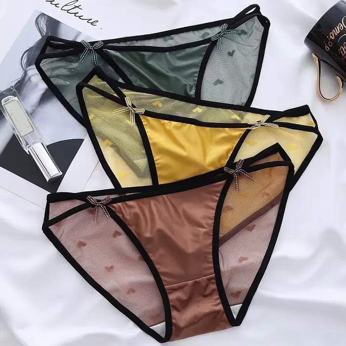 Culotte en dentelle push up pour femme