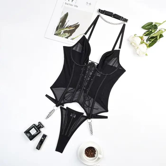 Lingerie fantaisie, lingerie féminine sexy
