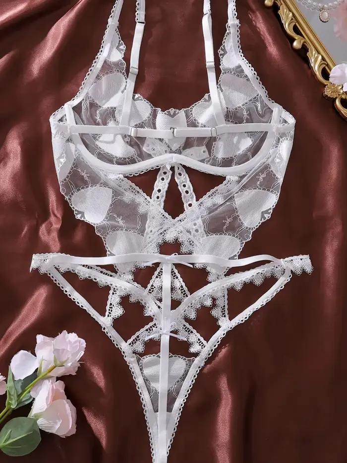 Body transparent en maille pour femme avec broderie cœur