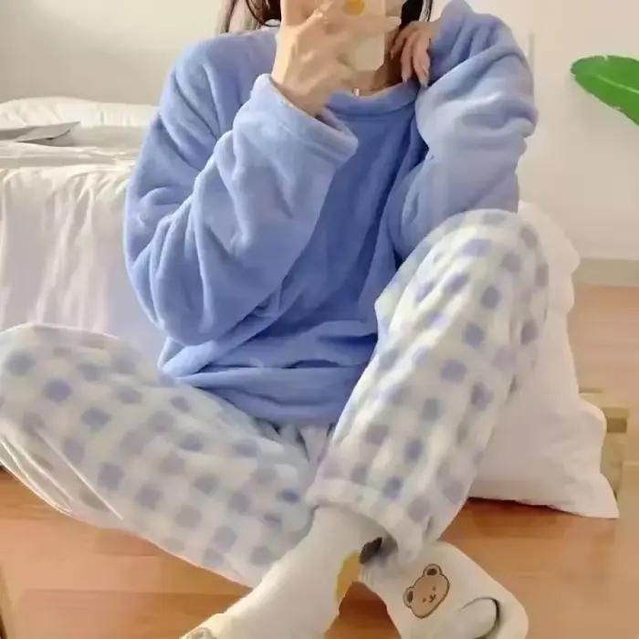 Ensemble pyjama en molleton épais et chaud pour femme