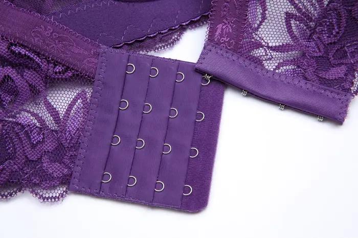Soutien-gorge buste plus grand – Conception en dentelle jaune pour un soutien et un style amélioré