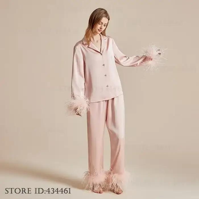 Plumes de luxe Pyjamas ensemble vêtements de détente mode dame