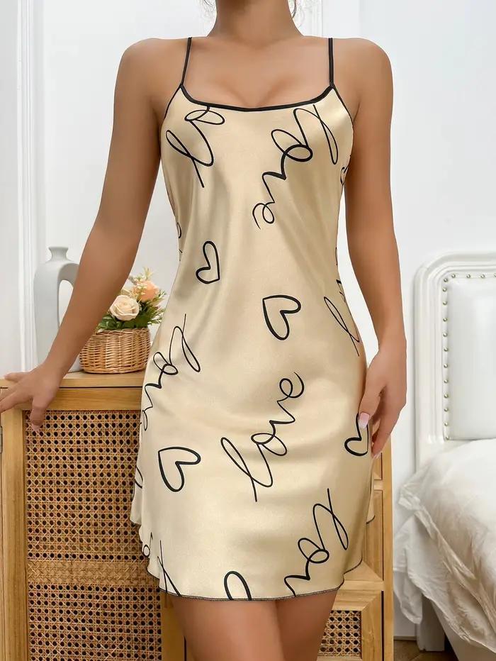 Coeur lettre impression chemise de nuit décontracté col rond Spaghetti sangle robe
